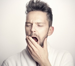 unentschlossener, zielloser Mann, der keinen Erfolg hat