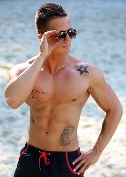 Ein häufiges Ziel ist abnehmen und einen muskulösen Körper aufbauen